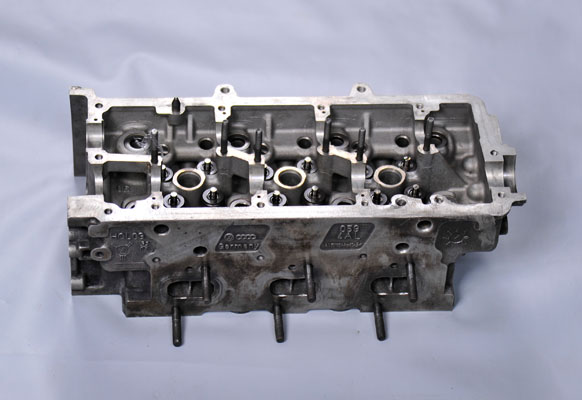 VW CC SİLİNDİR KAPAĞI